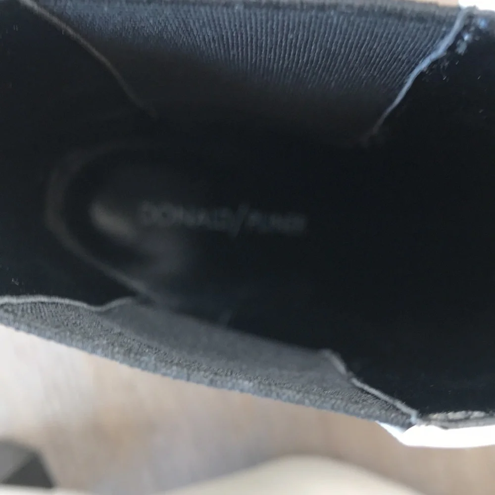 Donald Pliner Laila White Leather Pull On Heel Ankle Boots Size 6M - Picture 5 of 10